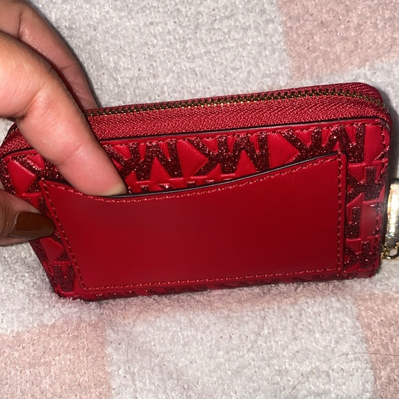 Michael Kors Glitter Wallet - Picture 2 of 3